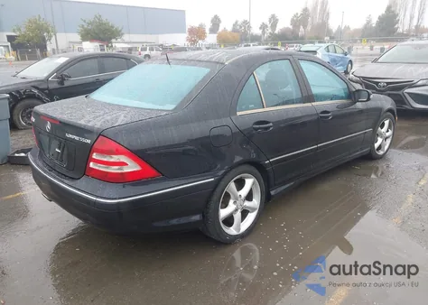 2005 Mercedes-Benz C 230 Kompressor Sport from USA, damaged, VIN WDBRF40J25F617425